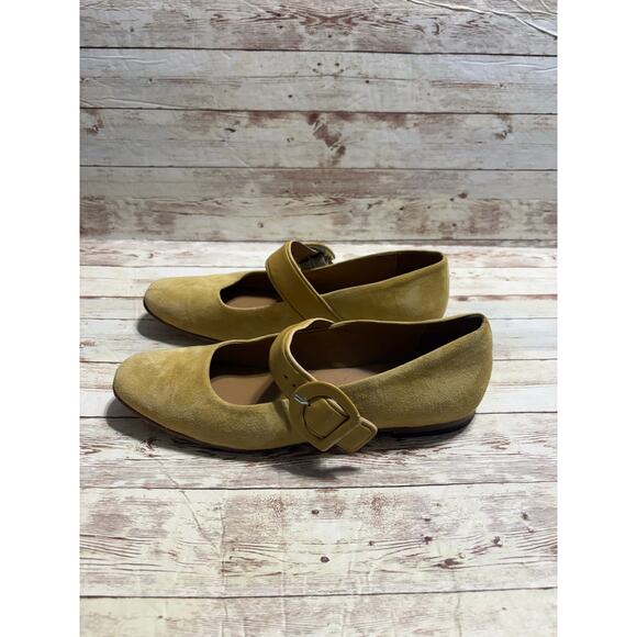 M.Gemi Suede Mary Jane Flats Women's Size 38 US 7.5 Yellow Leather Buckle - Picture 3 of 8